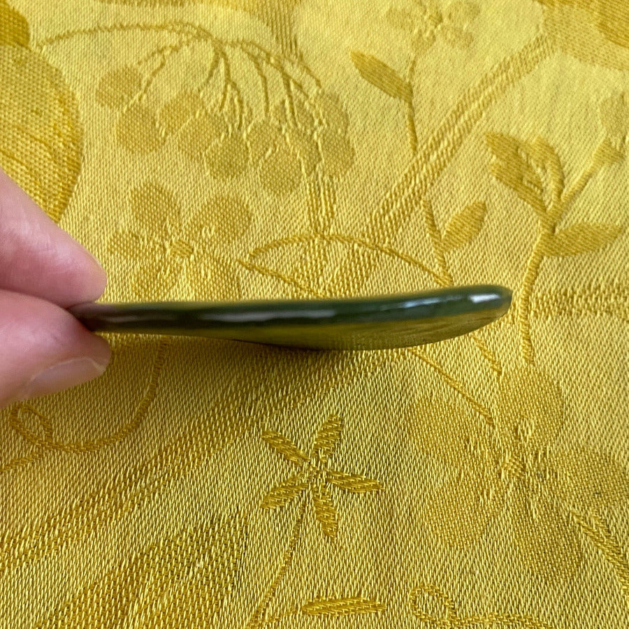 Pendentif Triskel en porcelaine NAMO ART - Mona Bessaa