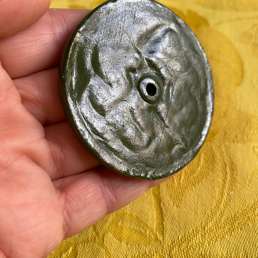 Amulette Entrelacs en porcelaine E1 NAMO ART - Mona Bessaa