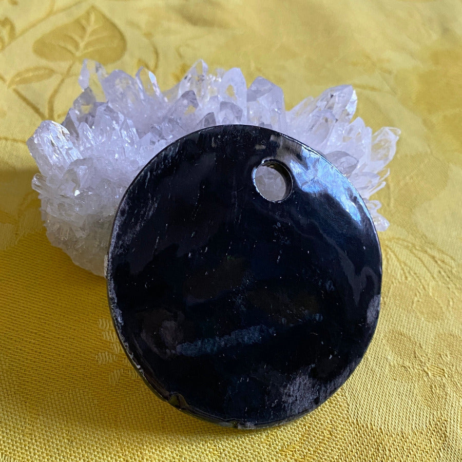 Pendentif Dentelle or en porcelaine NAMO ART - Mona Bessaa