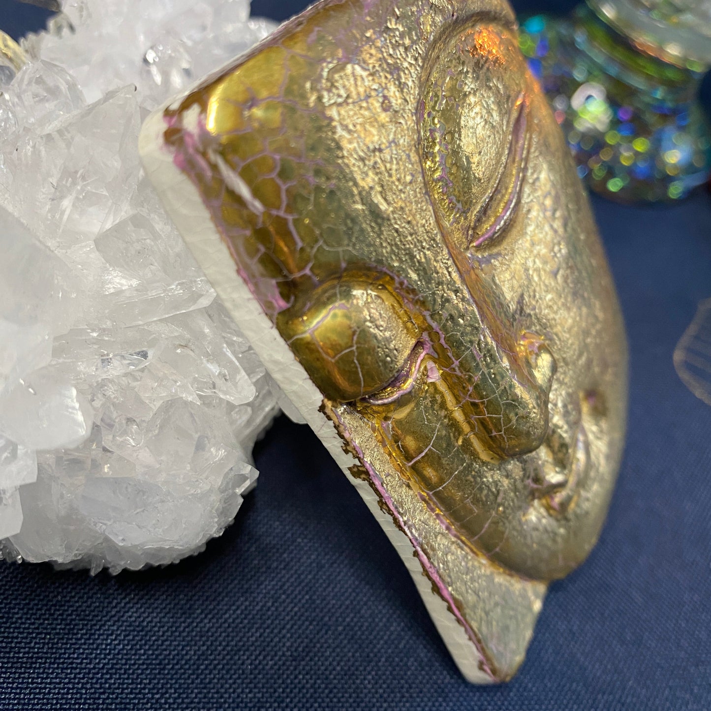 Bouddha Porcelaine et Or. Réf. BPToutO#4 NAMO ART - Mona Bessaa