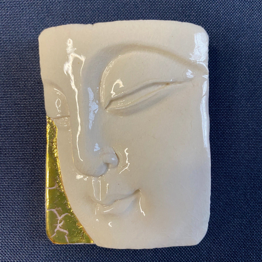 Bouddha Porcelaine et Or. Réf. BYF0#1#6 NAMO ART - Mona Bessaa