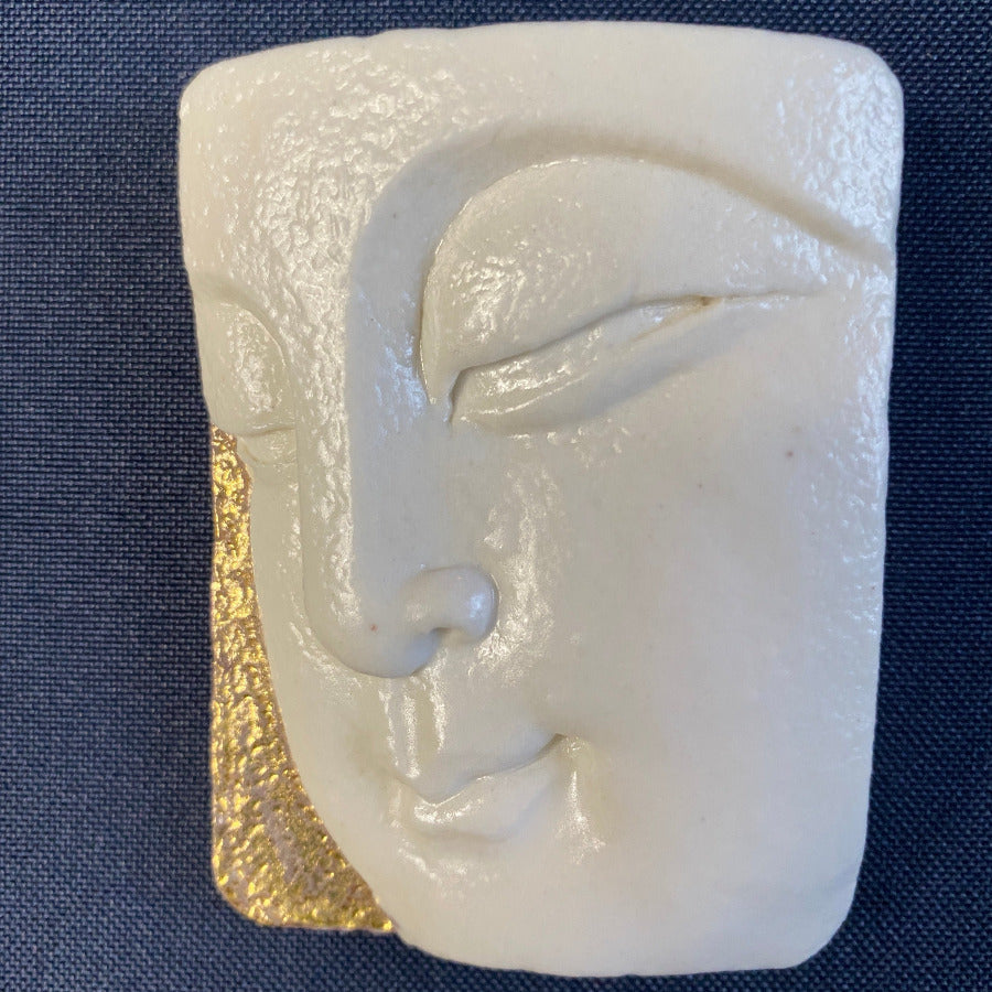 Bouddha Porcelaine et Or. Réf. BYF0#3#8 NAMO ART - Mona Bessaa