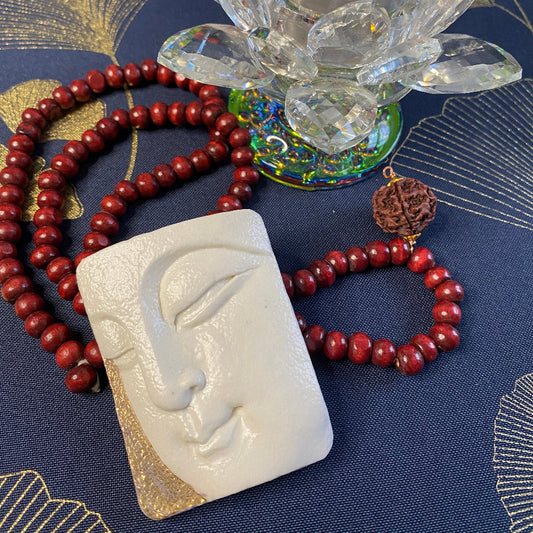 Bouddha Porcelaine et Or. Réf. BYF0#3#8 NAMO ART - Mona Bessaa