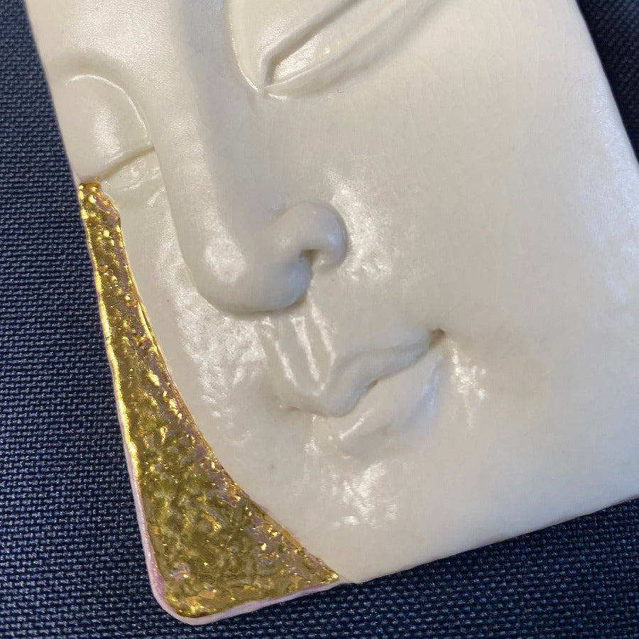 Bouddha Porcelaine et Or. Réf. BYF0#5#10 NAMO ART - Mona Bessaa