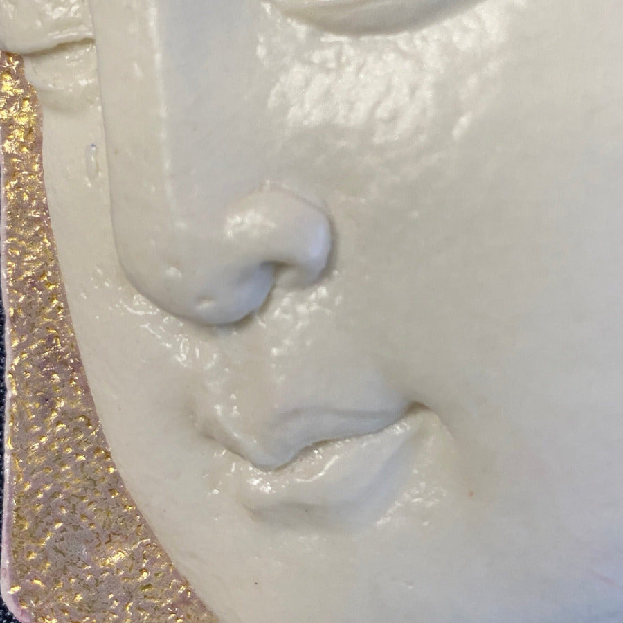 Bouddha Porcelaine et Or. Réf. BYF0#6#11 NAMO ART - Mona Bessaa