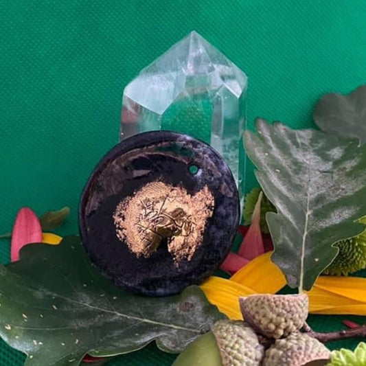 Pendentif Fleur de pavot noir et or en porcelaine NAMO ART - Mona Bessaa