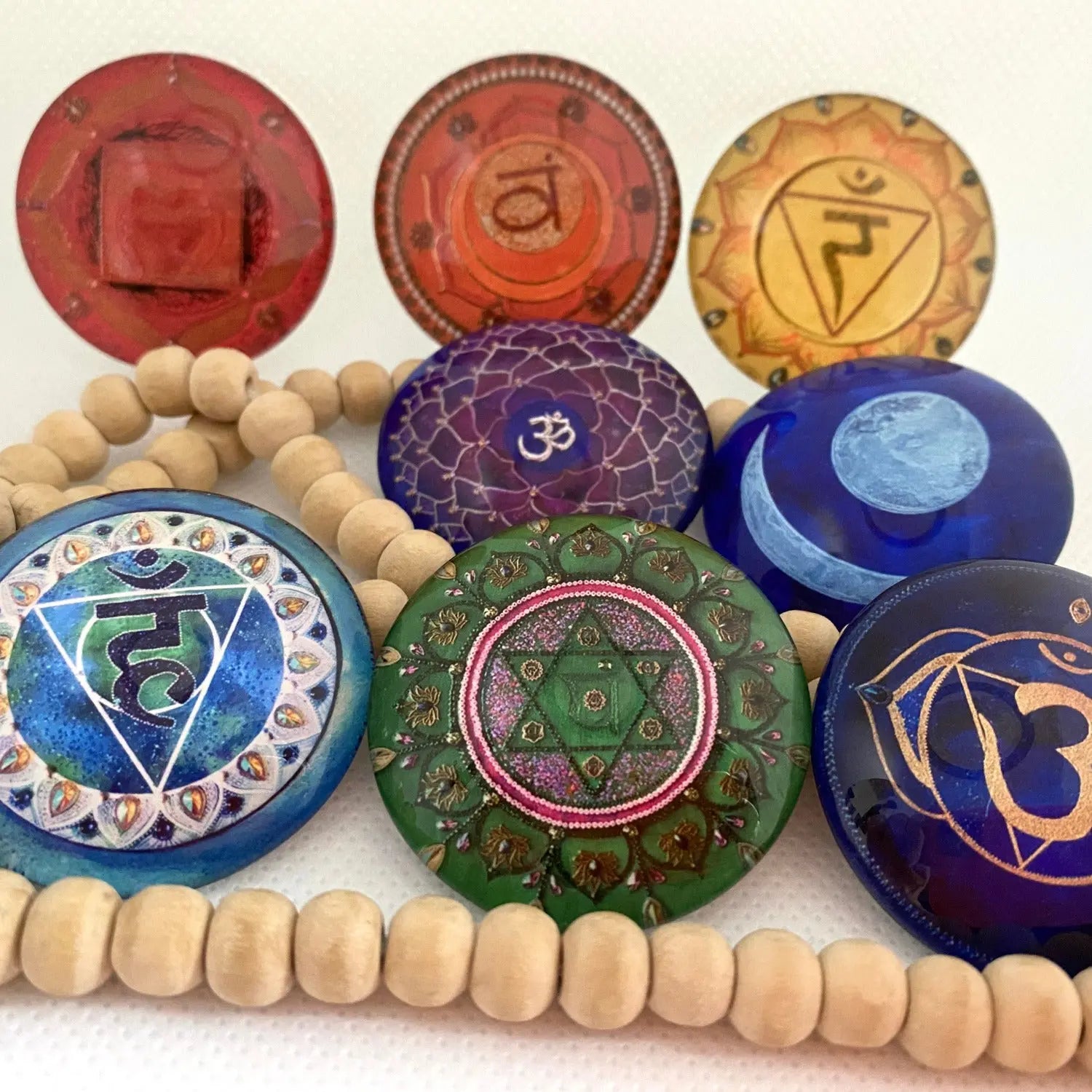 8 Cabochons en verre Chakras majeurs NAMO ART