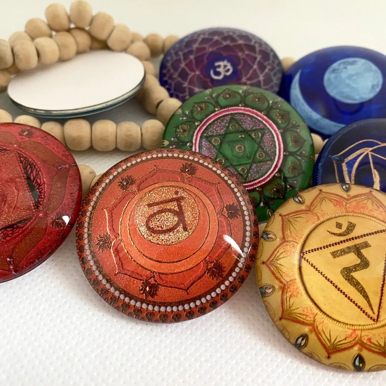 8 Cabochons en verre Chakras majeurs NAMO ART